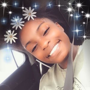 Meet your Posher, Syneeya